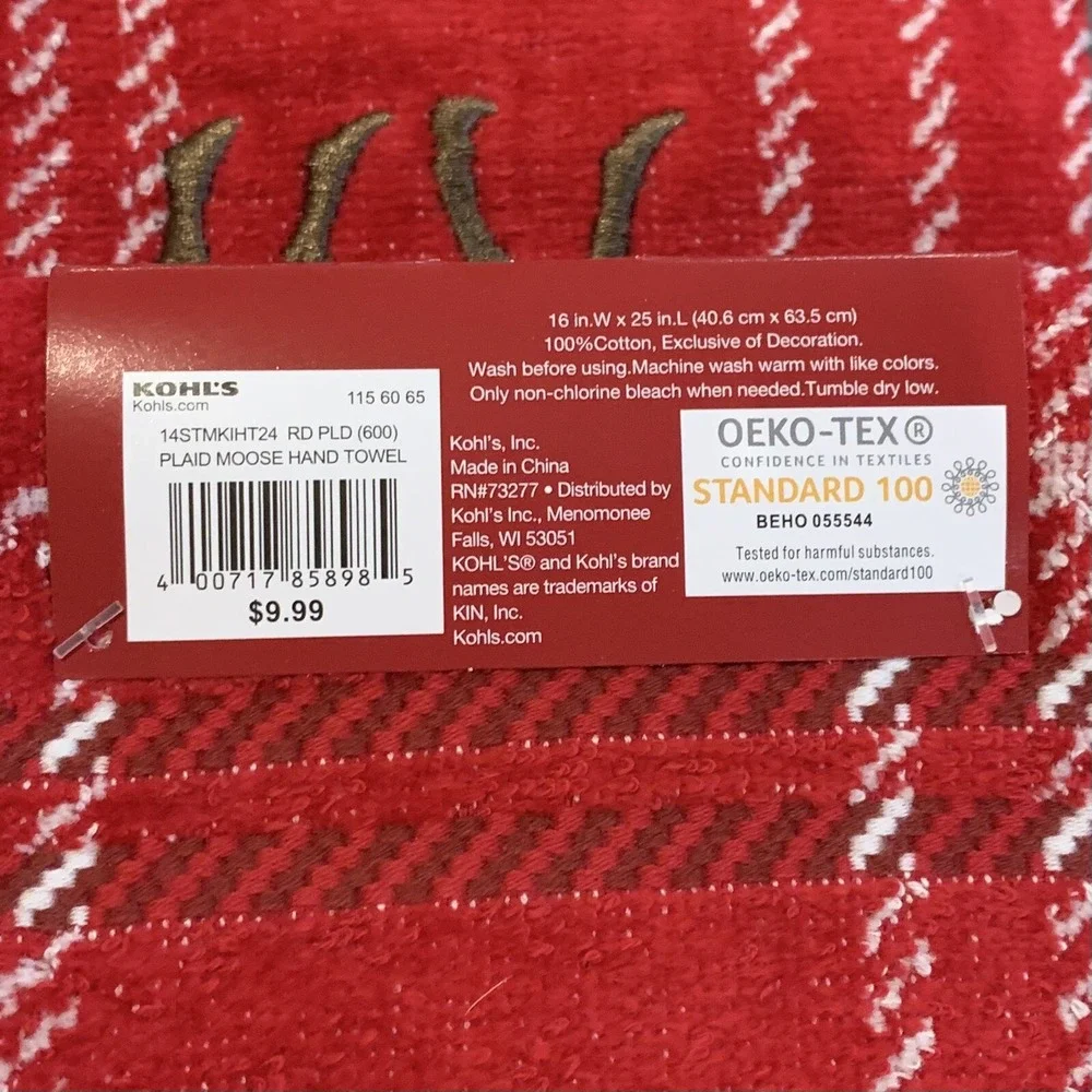 St Nicholas Square Red Plaid Moose Hand Towel New with Tags Highly Absorbent